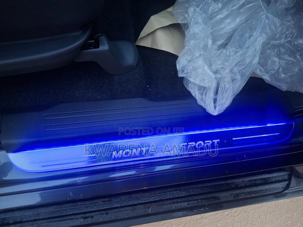 New Mitsubishi Montero 2023 Gray