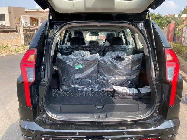 New Mitsubishi Montero Sport 2023 Black