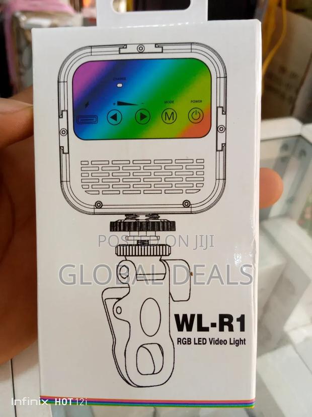Mobile Video and Selfie Light photo 4