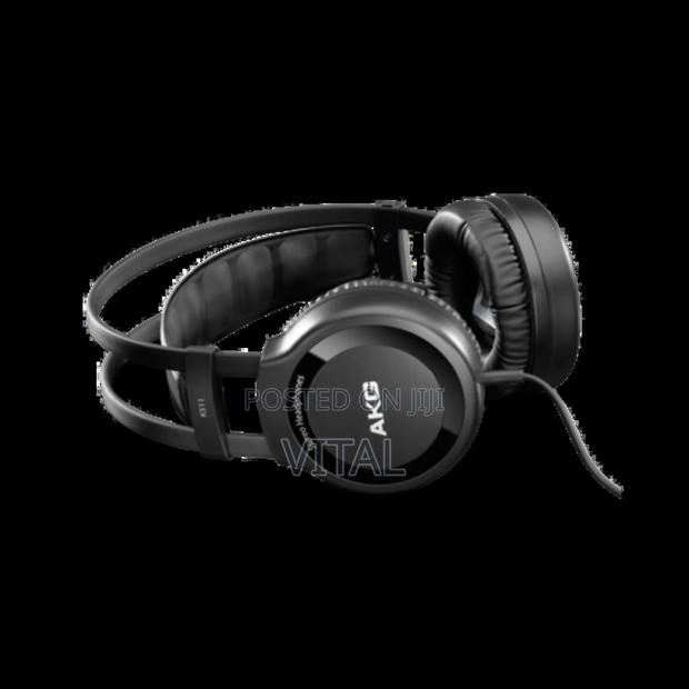 Studio Monitor AKG