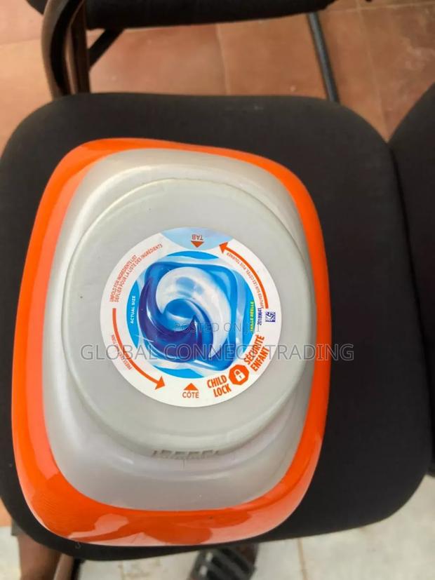 Tide Pods Ultra Oxi photo 3