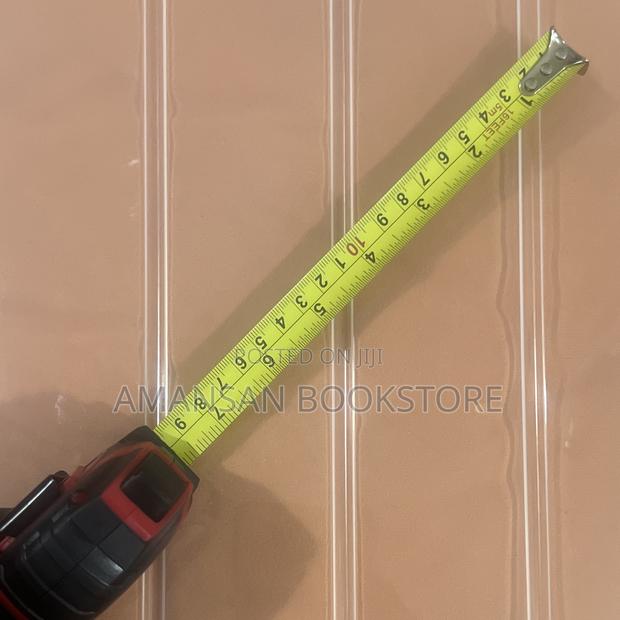 Tape Measure (5 Meters, 16 Feet) · Photo 4