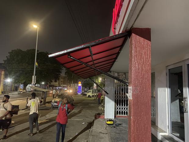 Sunshade for Protecting Sun and Rain