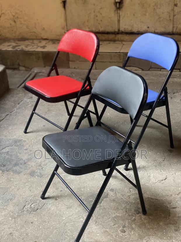 Foldable Leather Chair photo 7