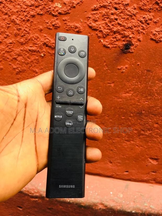 Samsung Solar Charging Smart One Remote - Brand New · Photo 2