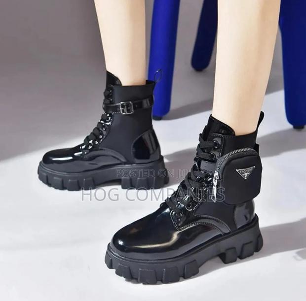 Women's Platform Block Lace Up Ankle Boots · Photo 3