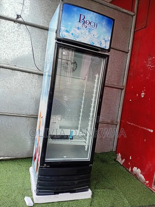 Most Quality Roch Showcase Refrigerator · Photo 2