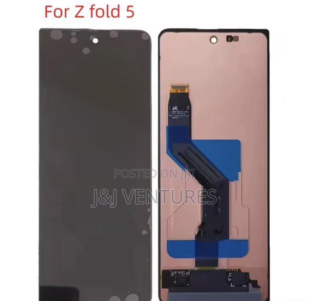 Galaxy Z Fold 5 Screen · Photo 4