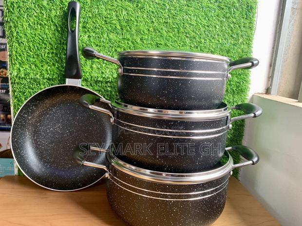 4pcs Non Stick Cookware Set · Photo 2