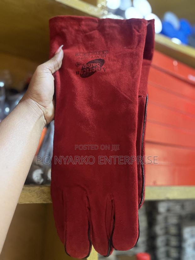 Long Length Hand Gloves · Photo 4