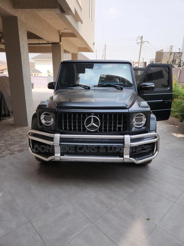 Mercedes-Benz GLC-Class 2020 Black photo 2