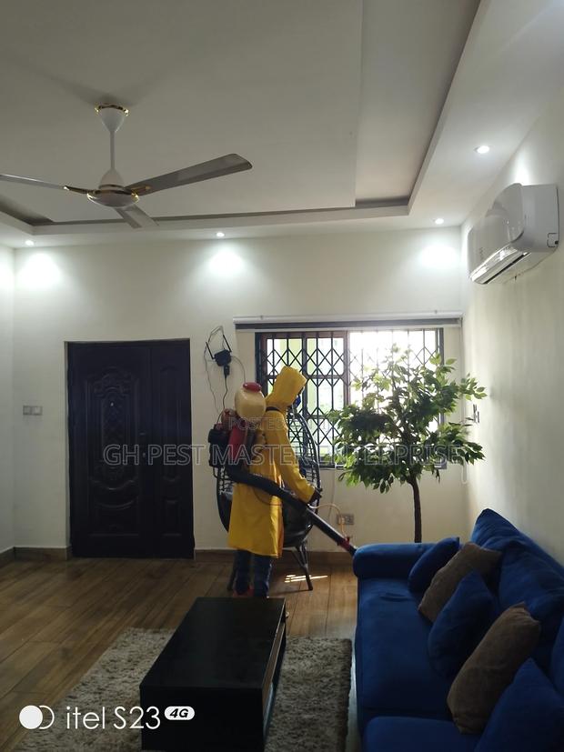 Bedbugs,Cockroaches,Mosquitoes, Snake Fumigation Service · Photo 4