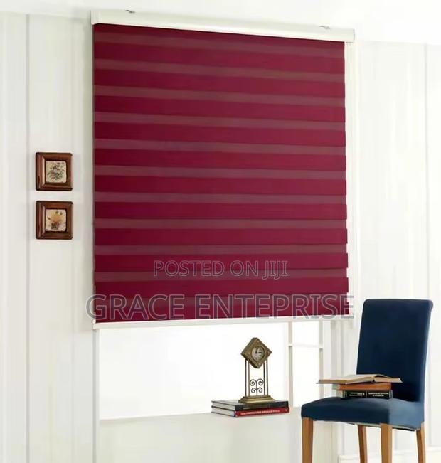 High Quality Windows Blinds in Different Colors · Photo 2