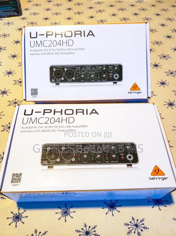 Behringer U-Phoria Umc204hd photo 4