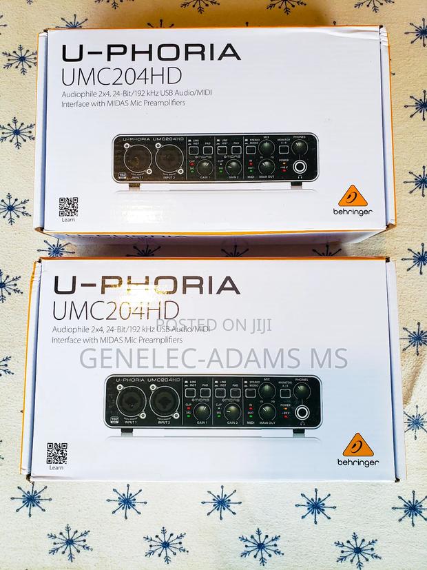 Behringer U-Phoria Umc204hd photo 5