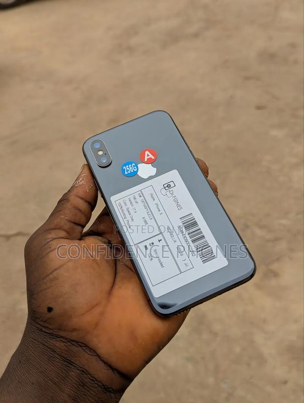 Apple iPhone X 256 GB Black