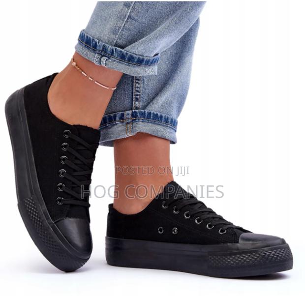 Women's Low Platform Sneakers Black 38 · Photo 4