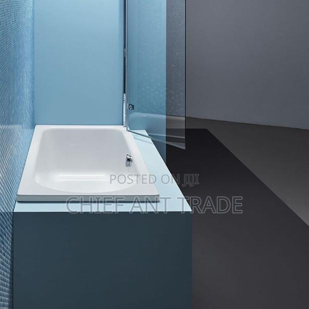Naked Bath Tub. 4069 · Photo 3