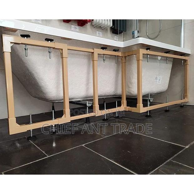 Naked Bath Tub. 4069 · Photo 4
