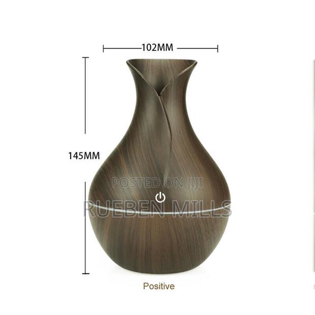 Eco-Friendly Mini Essential Oil Diffuser Humidifier · Photo 4