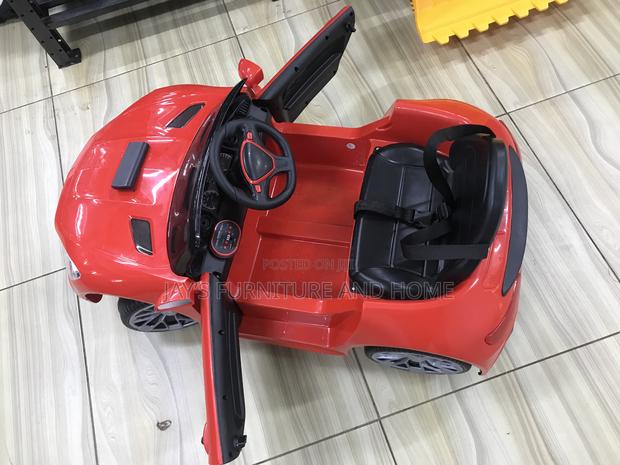 Toy Car 10910544 photo 4