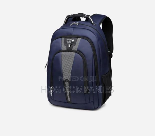Quality Multifunctional Laptop Backpack · Photo 4
