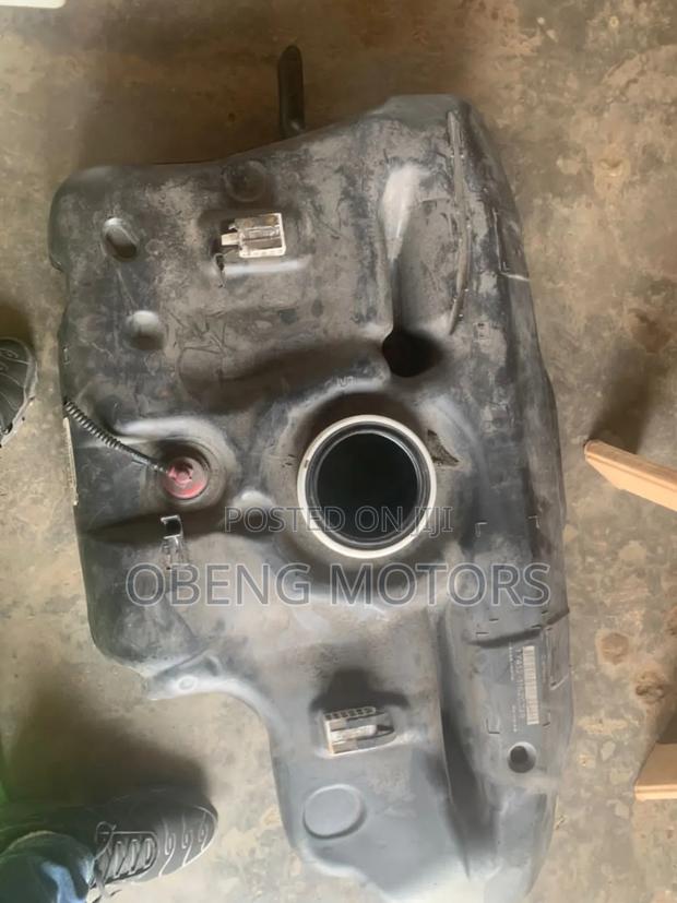 Corolla 07 and All Types of Cars Fuel Tanks Available