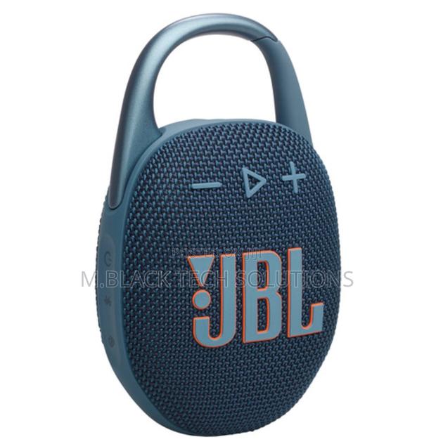 JBL Clip 5 Bluetooth Speaker photo 2