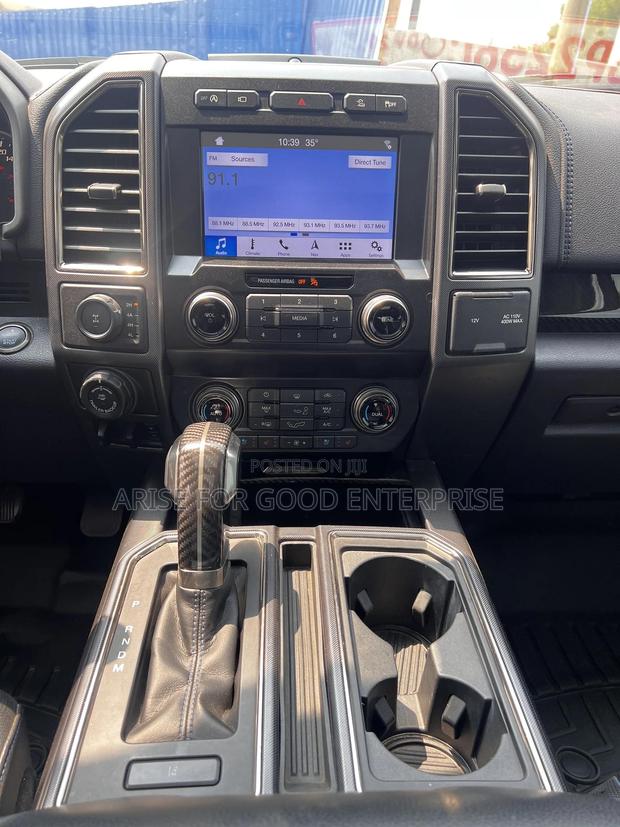 Ford F-150 Lariat 4x4 SuperCrew Cab Styleside 5.5 ft. box 145 in. WB photo 15