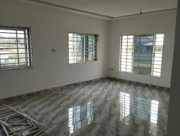 2bdrm Apartment in Oyibi for rent · Photo 2