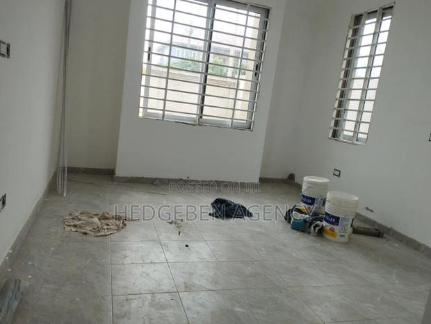 2bdrm Apartment in Oyibi for rent · Photo 4