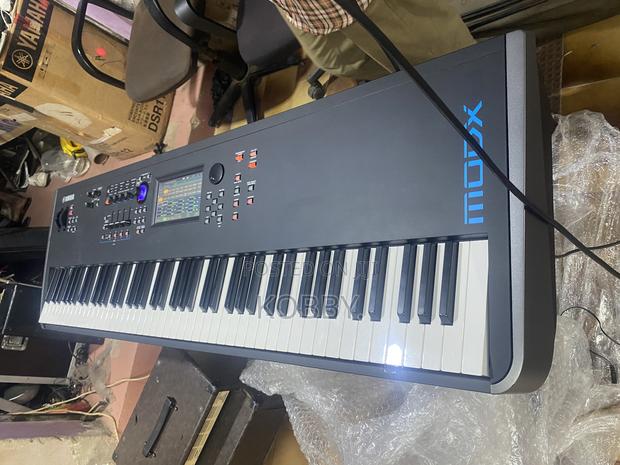Yamaha Modx8 · Photo 4