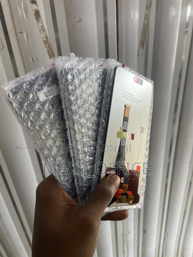 Tecno Camon 17p Screen