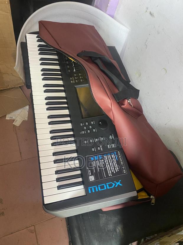 Yamaha Modx6 · Photo 4