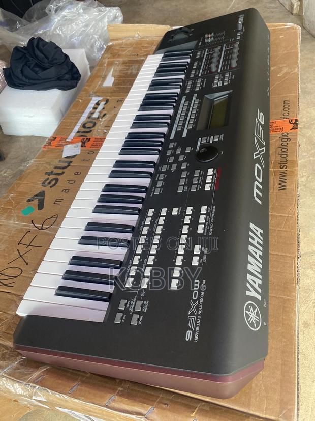 Yamaha Moxf6 · Photo 4