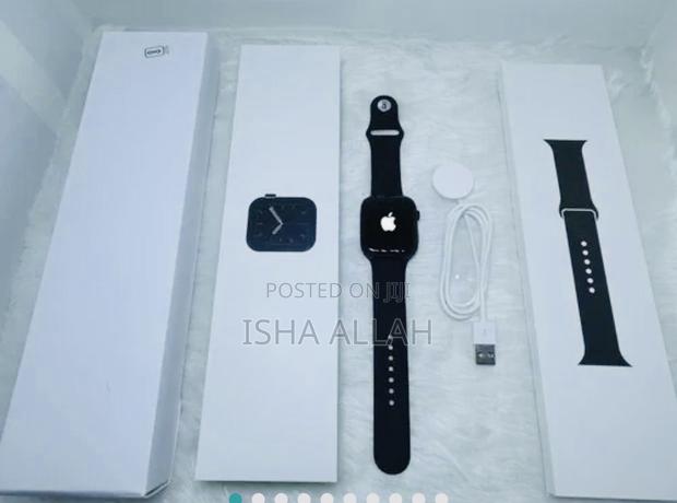 Latext Apple Watch photo 3