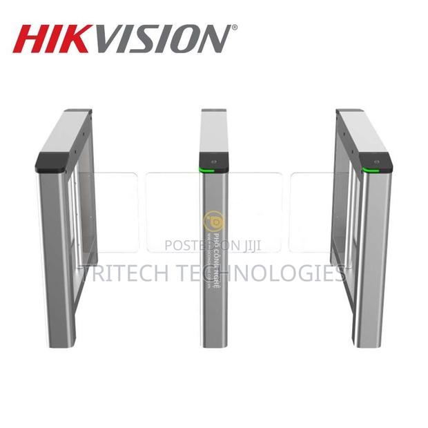 HIKVISION DS-K3B220X-R/M/L Value Swing Barrier · Photo 2