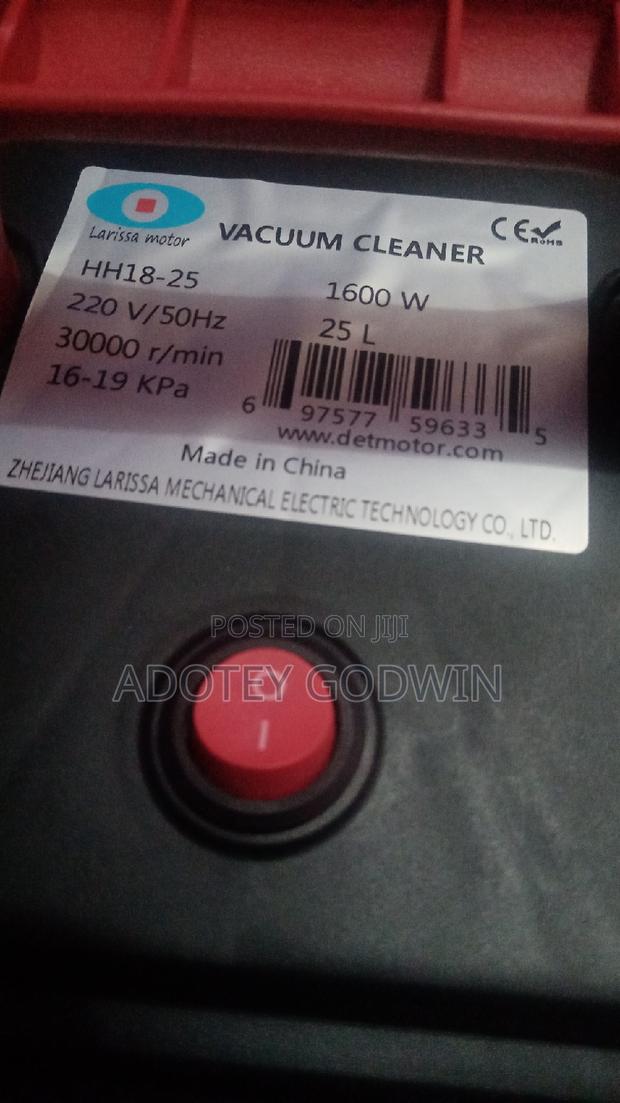 Vaccum Cleaner 2.5l photo 2