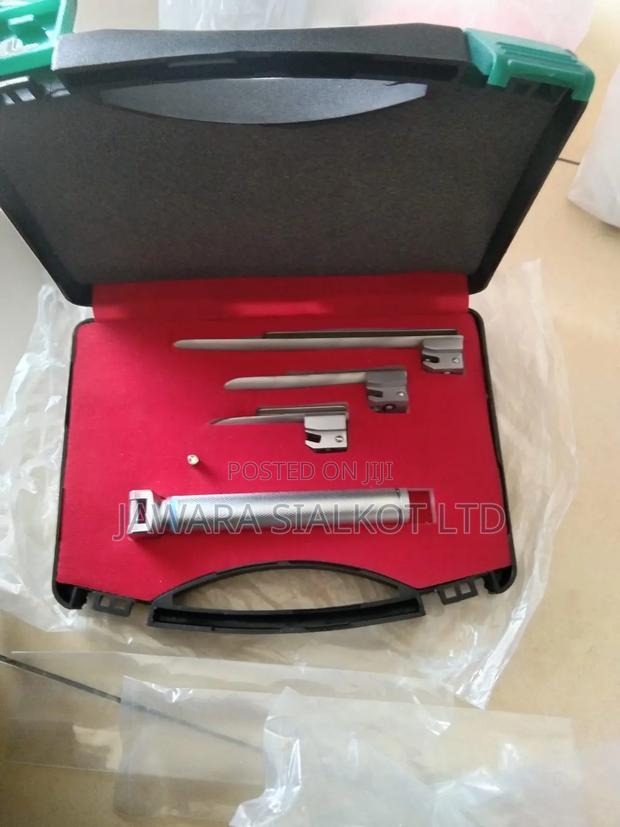 Laryngoscope Set - 3 Blade - Paediatric - Miller · Photo 2