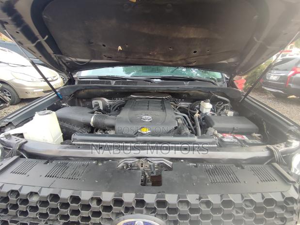 Toyota Tundra 2017 Black