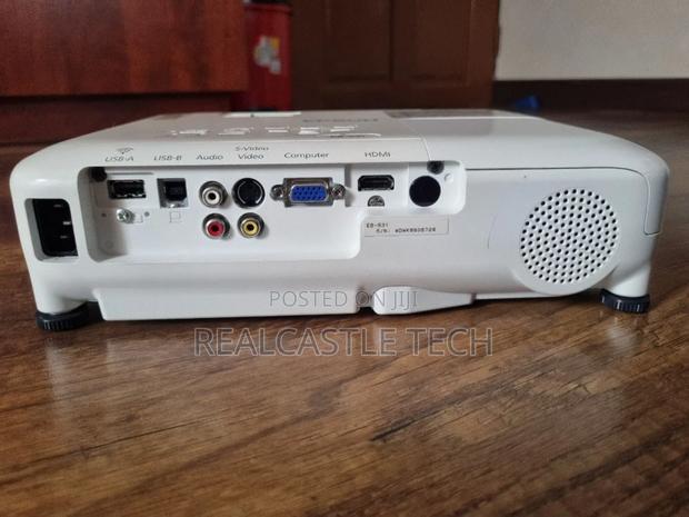 Epson Eb-S31 Projector photo 6