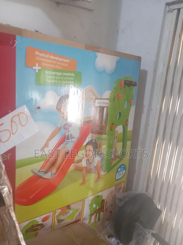 Play House Free Standing Kids Play Toy Side Door