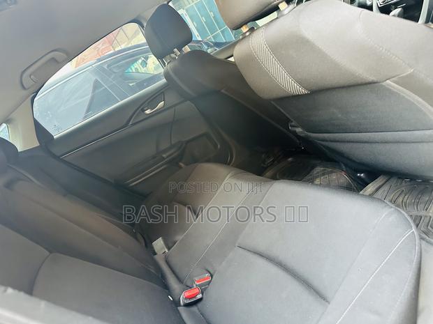 Honda Civic EX 4dr Sedan (2.0L 4cyl) 2017 White