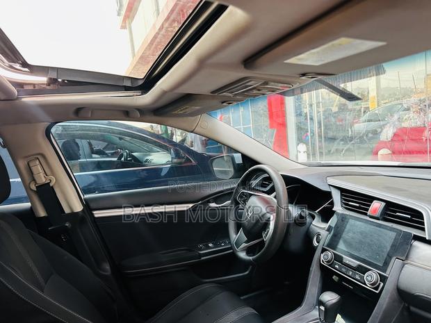 Honda Civic EX 4dr Sedan (2.0L 4cyl) 2017 White