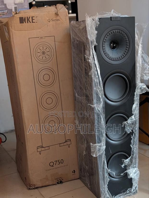 KEF Q750 Floorstanding Speaker photo 3