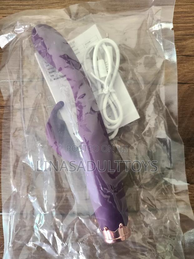 Rechargeable Rabbit Dildo · Photo 3