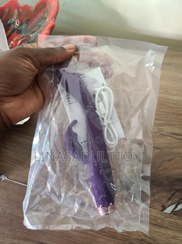 Rechargeable Rabbit Dildo · Photo 4