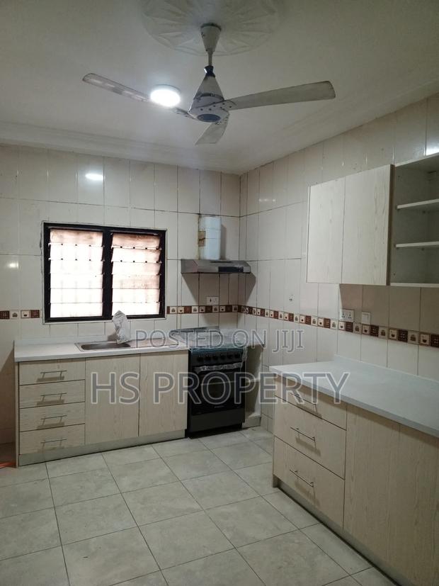 3bdrm Apartment in Dzorwulu for rent photo 3