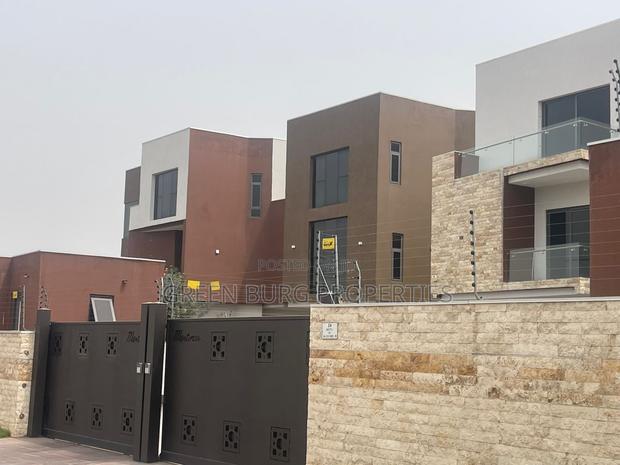 5bdrm House in East Legon for rent photo 2