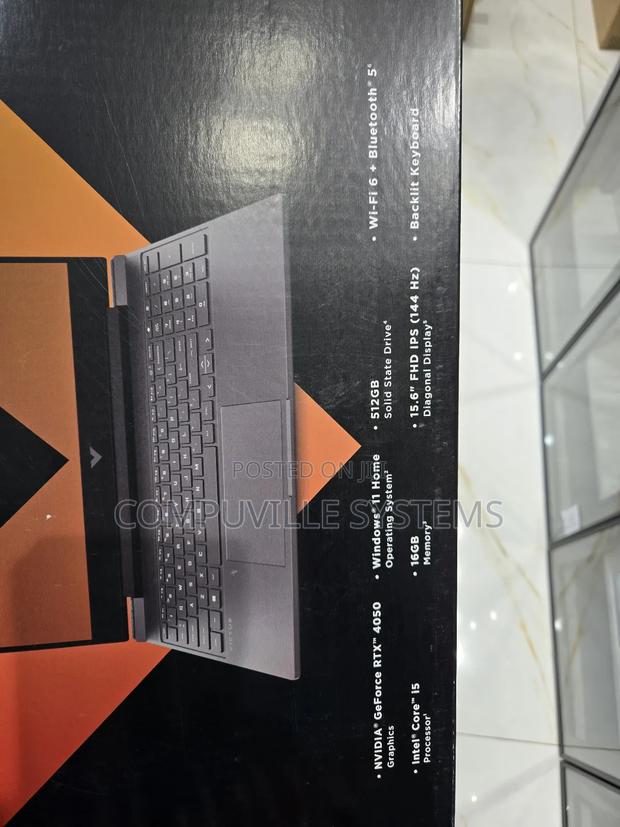 New Laptop HP Victus 15 16GB Intel Core I5 SSD 512GB · Photo 2